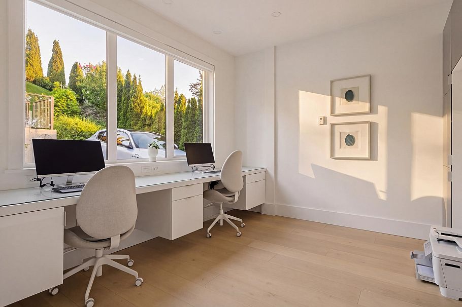 919 E 4th Street North Vancouver, BC - 17