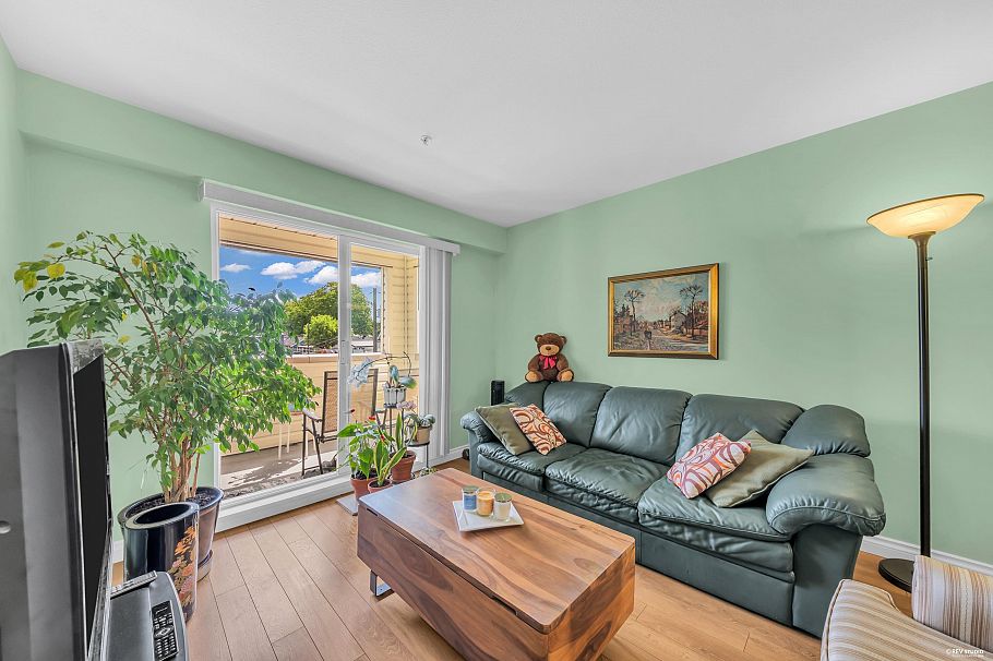 202 3624 Fraser Street Vancouver, BC - 10