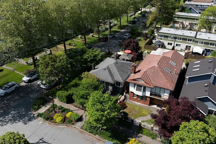4291 Brant Street Vancouver, BC - 32