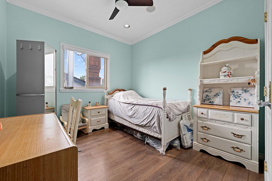 104 E 63rd Avenue Vancouver, BC - 20