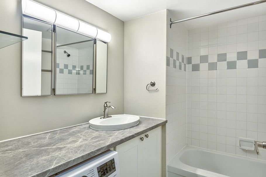 1104 789 Drake Street Vancouver, BC - 20