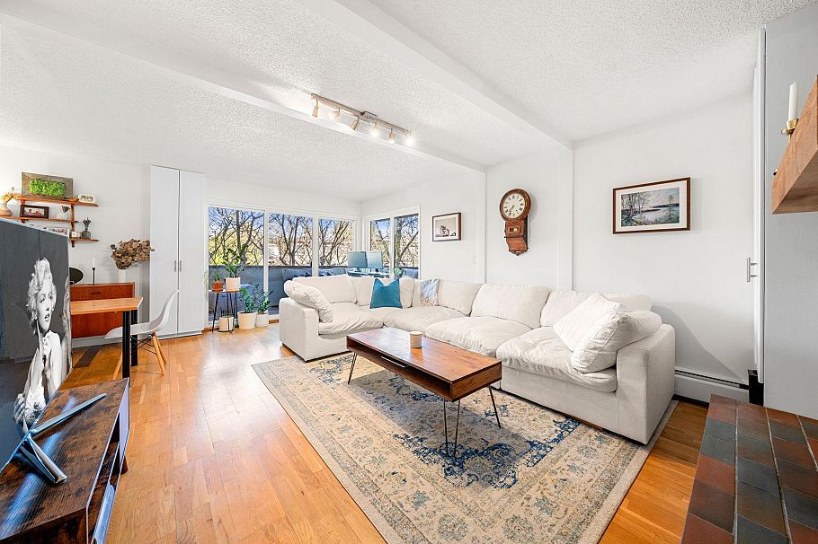 208 1266 W 13th Avenue Vancouver, BC - 2