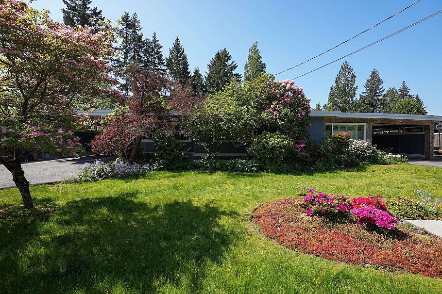 3665 Edgemont Boulevard North Vancouver, BC - 22