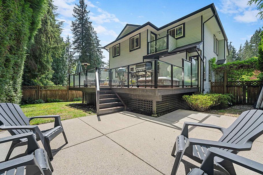 1690 Cascade Court North Vancouver, BC - 34