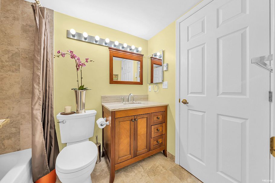 202 3624 Fraser Street Vancouver, BC - 16