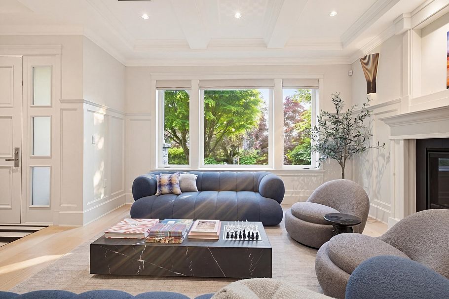 4021 W 34th Avenue Vancouver, BC - 3