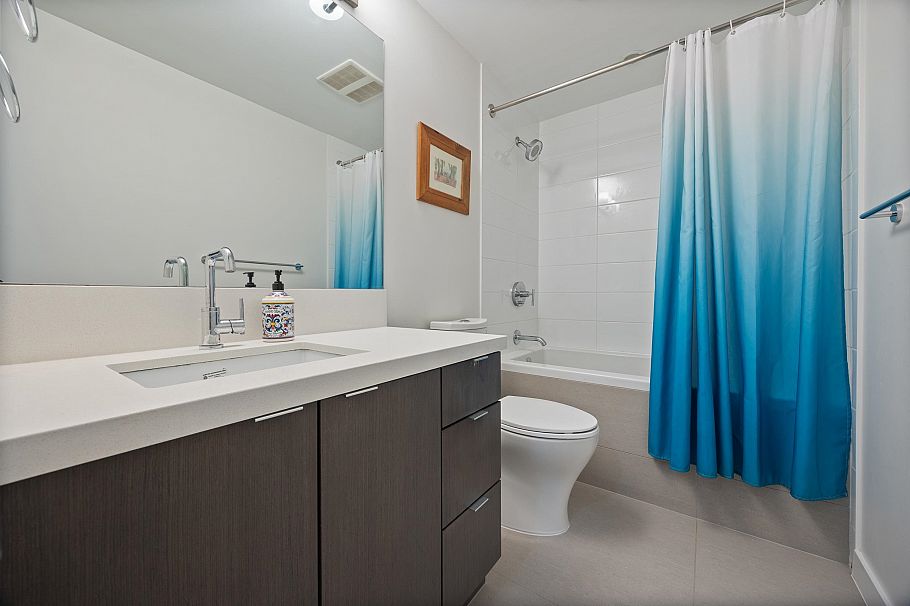 619 384 E 1st Avenue Vancouver, BC - 19