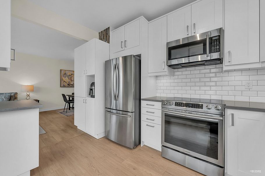 801 140 E 14 Street North Vancouver, BC - 10