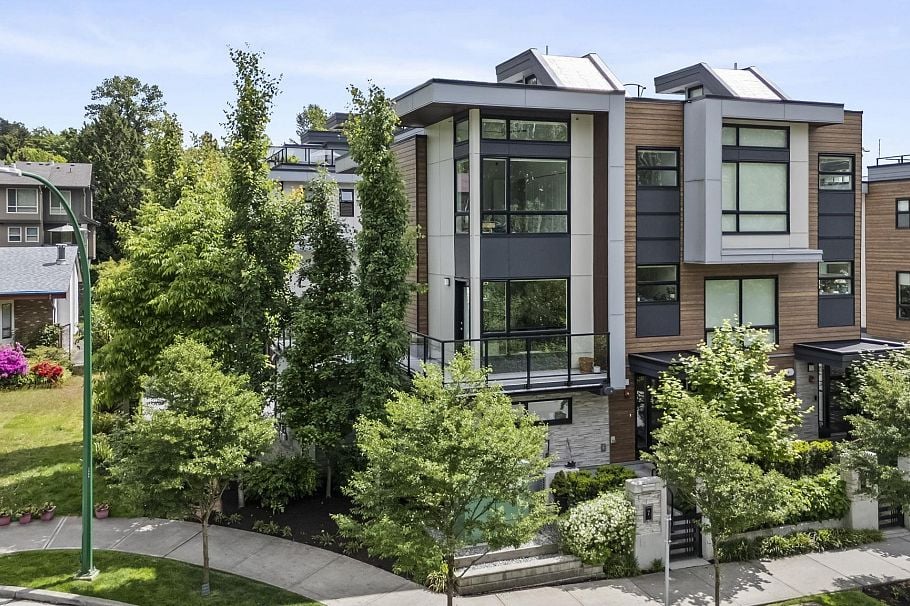 7 856 Orwell Street North Vancouver, BC - 1