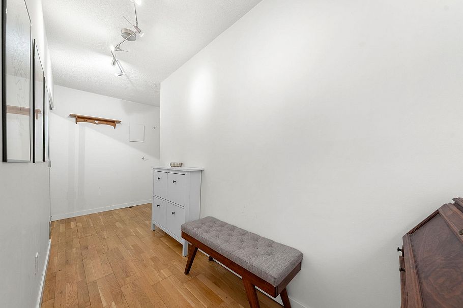 208 1266 W 13th Avenue Vancouver, BC - 32