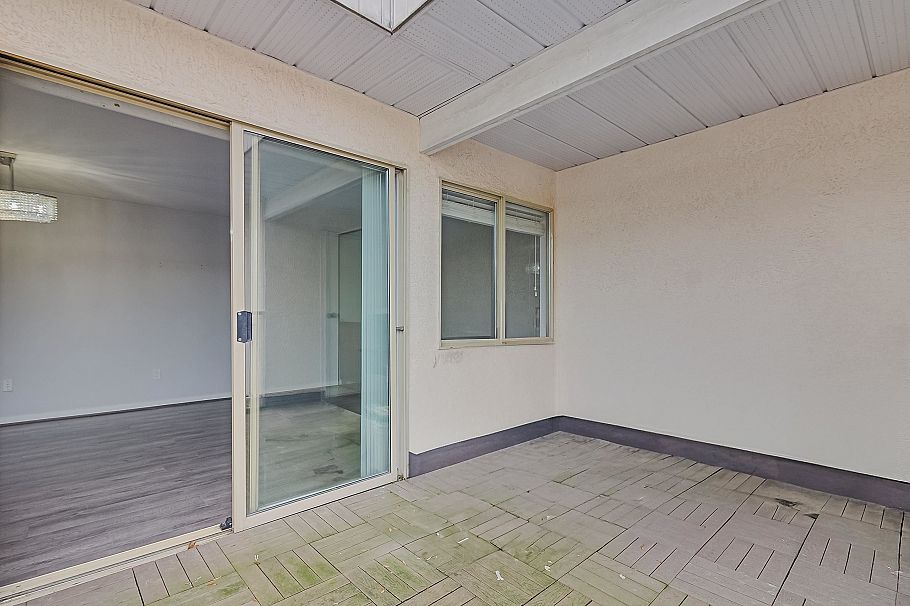 303 458 E 44th Avenue Vancouver, BC - 20