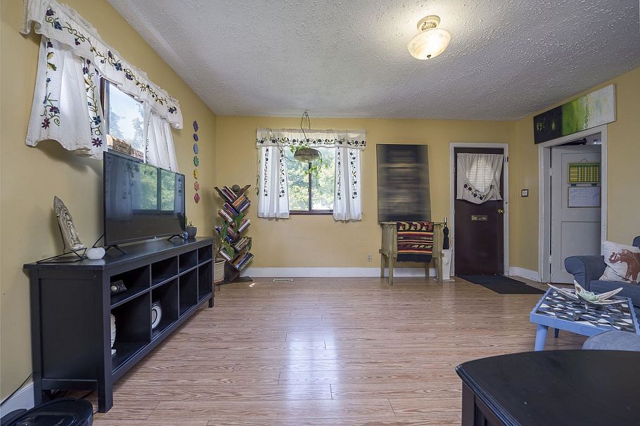 3826 Glendale Street Vancouver, BC - 13
