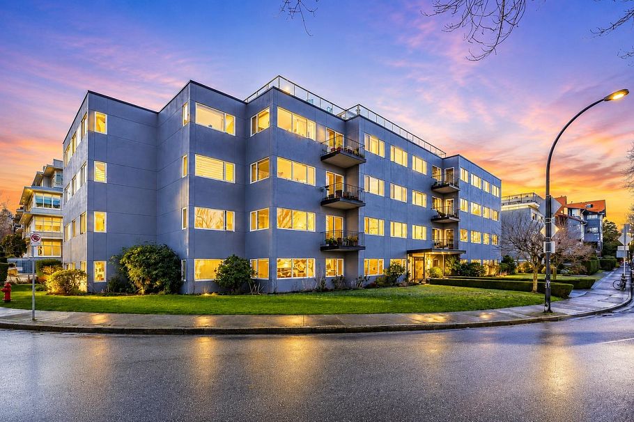305 2430 Point Grey Road Vancouver, BC - 1