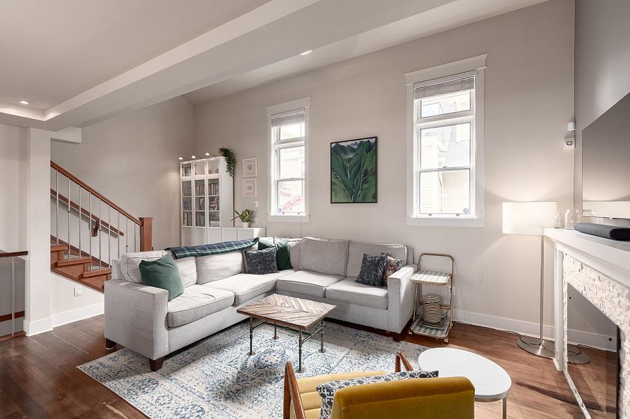 1077 Salsbury Drive Vancouver, BC - 8
