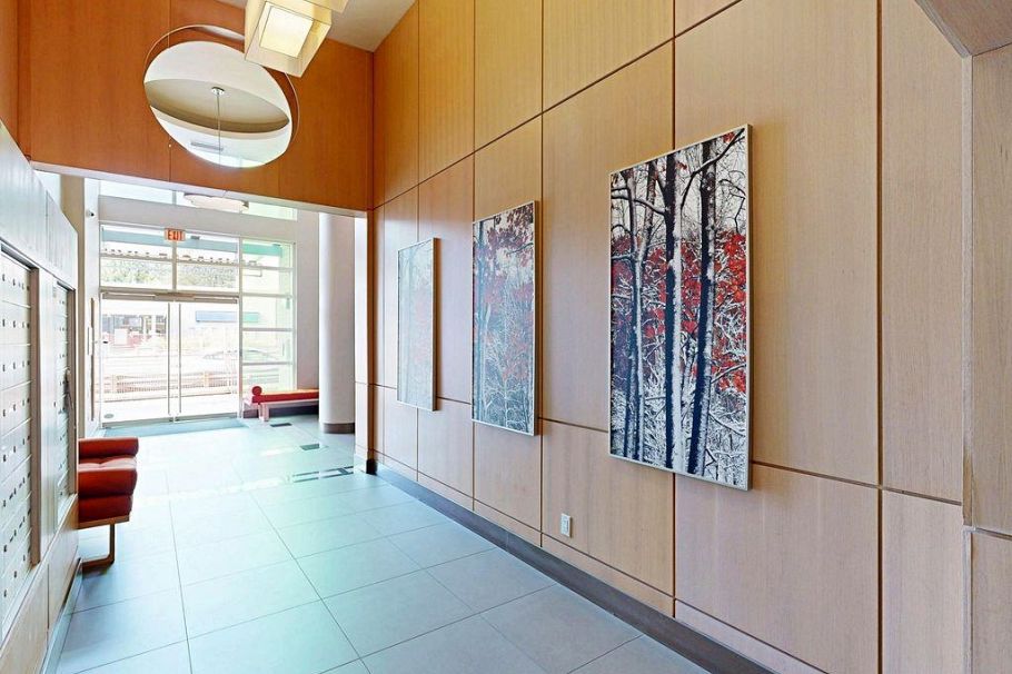 865 2080 W Broadway Vancouver, BC - 8
