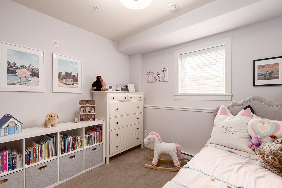 1077 Salsbury Drive Vancouver, BC - 35