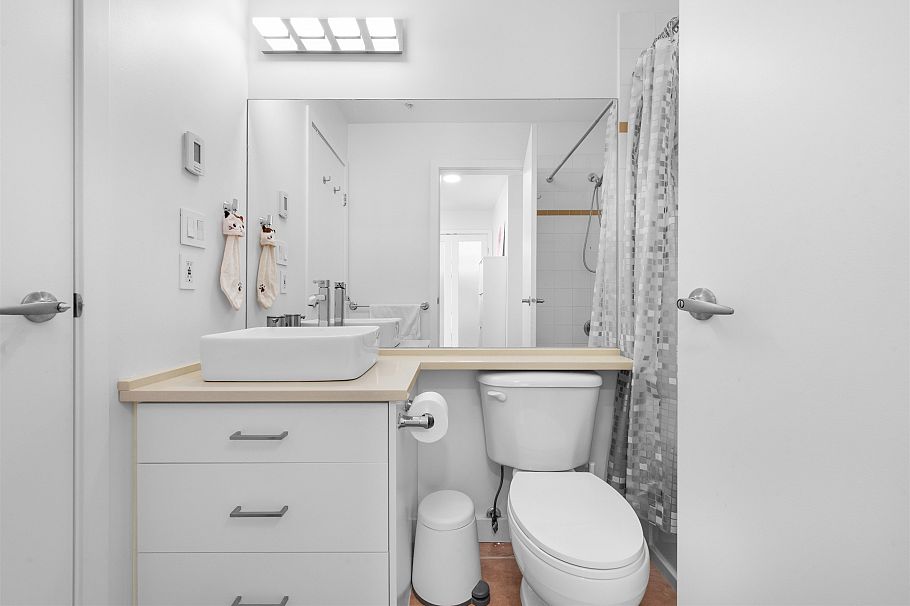 204 2680 Arbutus Street Vancouver, BC - 21