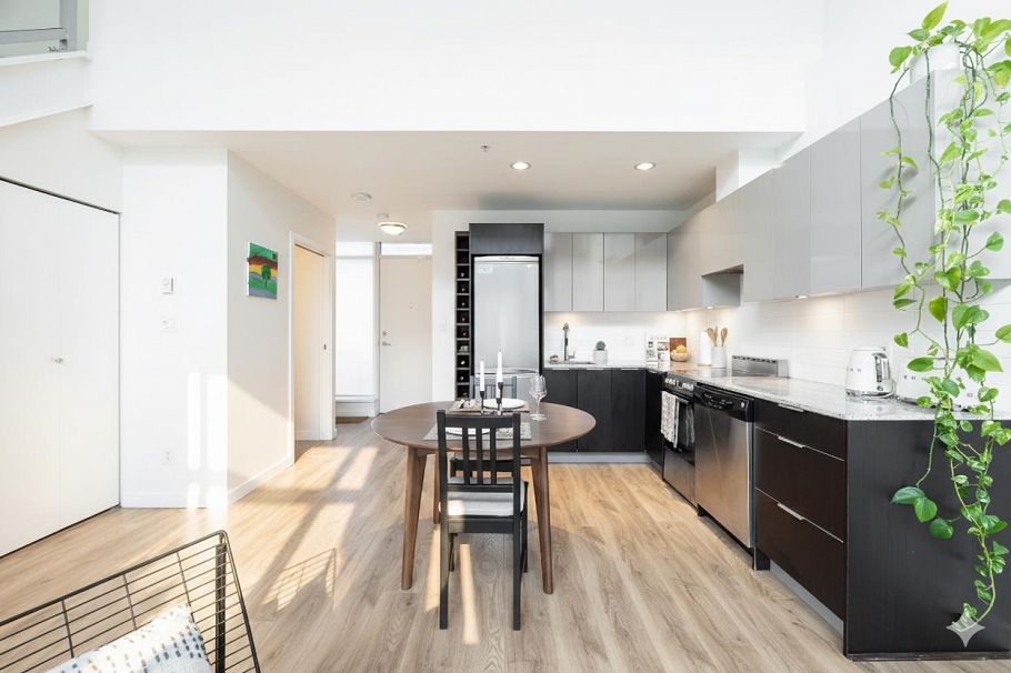 310 429 W 2nd Avenue Vancouver, BC - 5