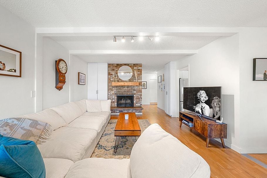 208 1266 W 13th Avenue Vancouver, BC - 4