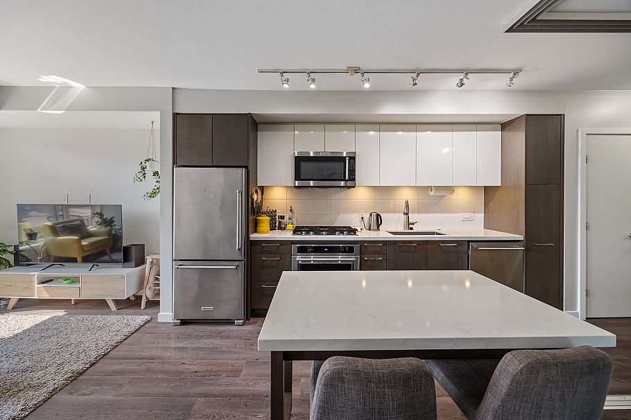 619 384 E 1st Avenue Vancouver, BC - 6