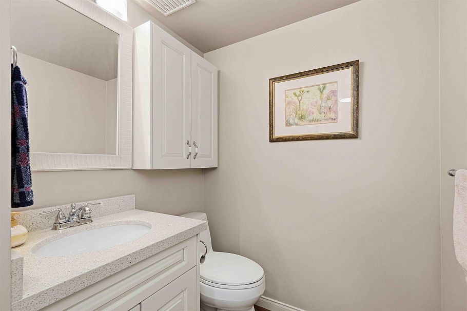 45 650 Roche Point Drive North Vancouver, BC - 18