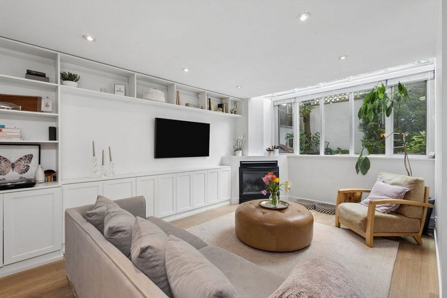 2 1949 W 8th Avenue Vancouver, BC - 2