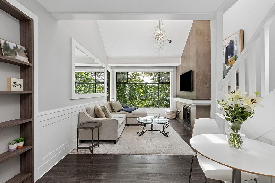 303 1702 Chesterfield Avenue North Vancouver, BC - 3