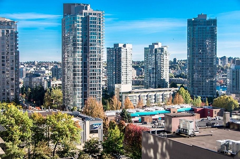 1208 939 Homer Street Vancouver, BC - 3