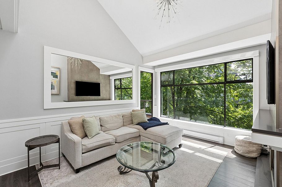 303 1702 Chesterfield Avenue North Vancouver, BC - 6
