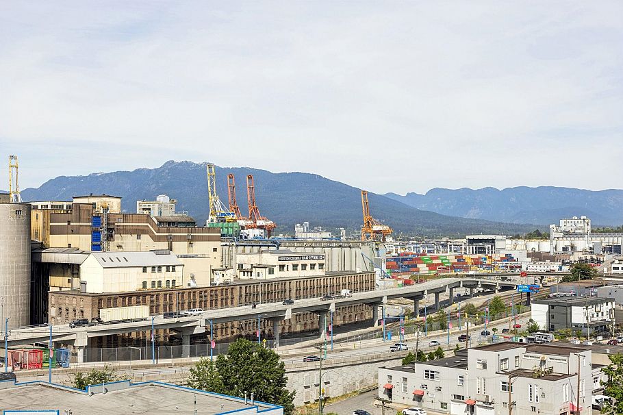 902 933 E Hastings Street Vancouver, BC - 12