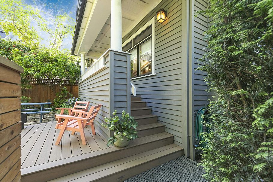 1608 Woodland Drive Vancouver, BC - 4