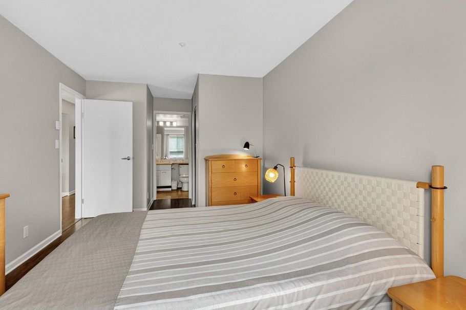 310 8495 Jellicoe Street Vancouver, BC - 13