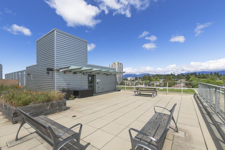 402 5693 Elizabeth Street Vancouver, BC - 21