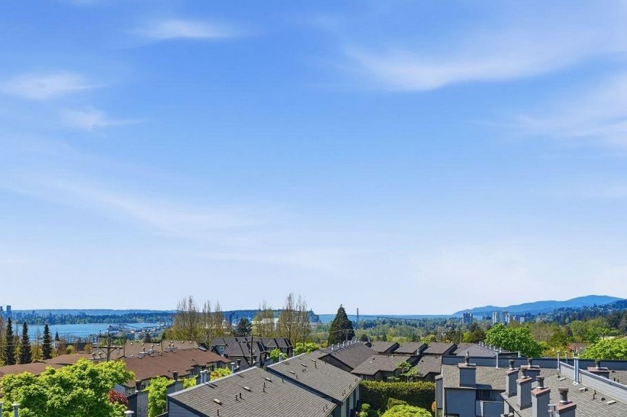 314 1345 Chesterfield Avenue North Vancouver, BC - 2