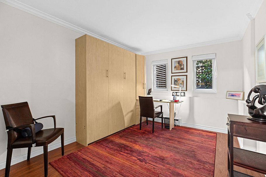 105 1125 Gilford Street Vancouver, BC - 19