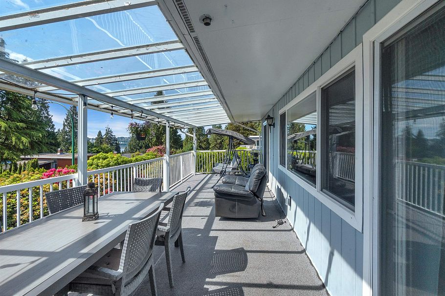 693 Plymouth Drive North Vancouver, BC - 22