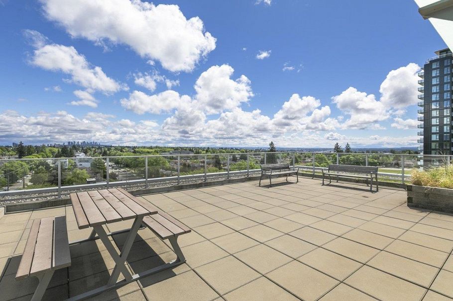 402 5693 Elizabeth Street Vancouver, BC - 23