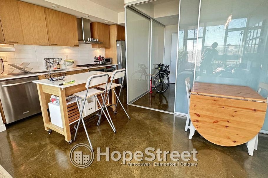 808 221 UNION STREET, Vancouver BC V6A 0B4 Vancouver, BC - 7
