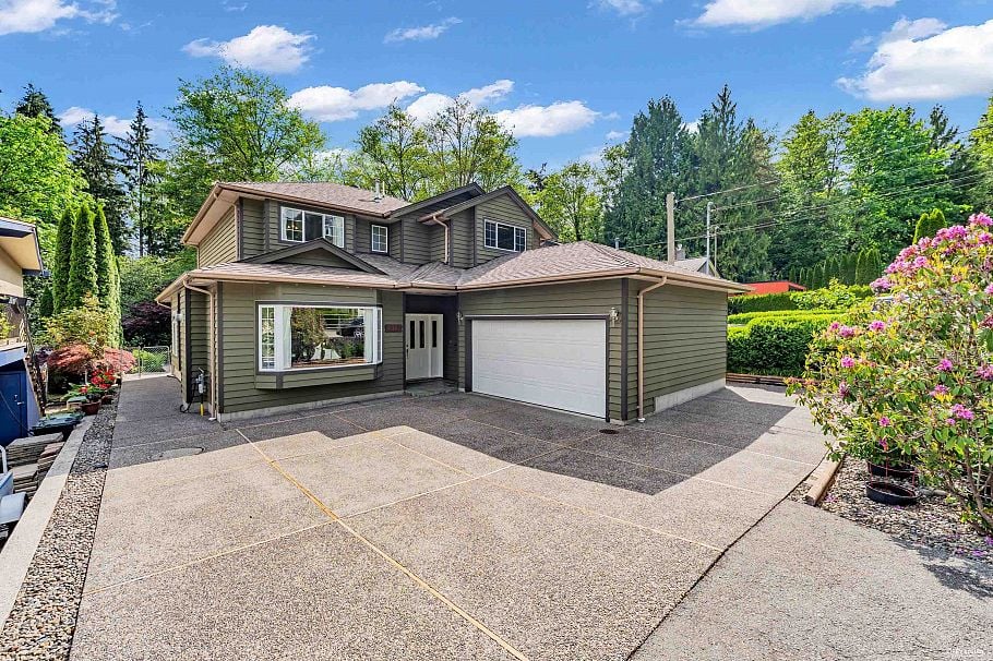 4317 Cliffmont Road North Vancouver, BC - 1