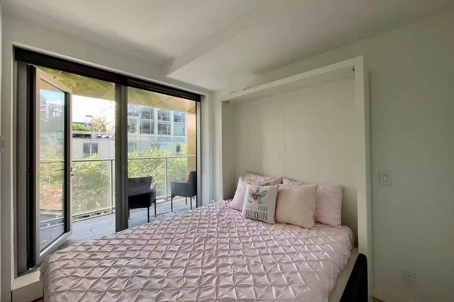 503 1480 Howe Street Vancouver, BC - 4