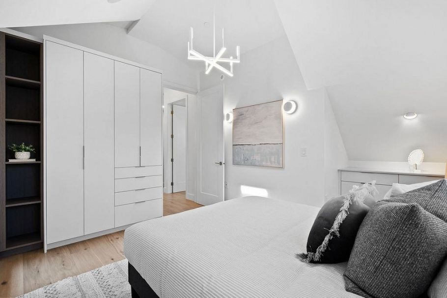 1135 W 33rd Avenue Vancouver, BC - 38