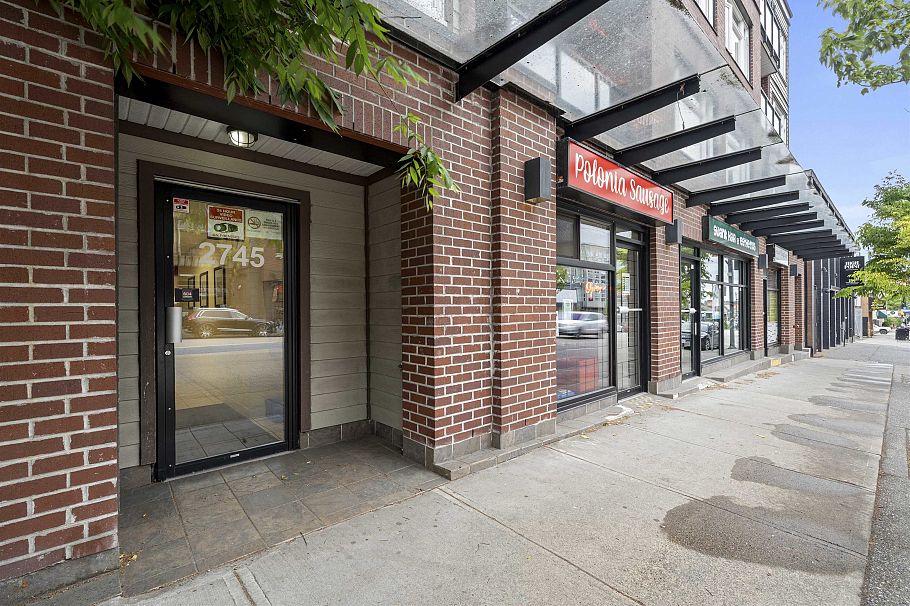 303 2745 E Hastings Street Vancouver, BC - 31