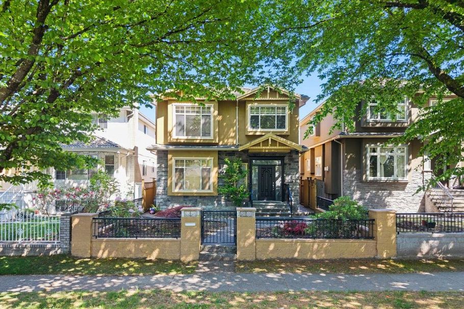 5388 Sherbrooke Street Vancouver, BC - 40