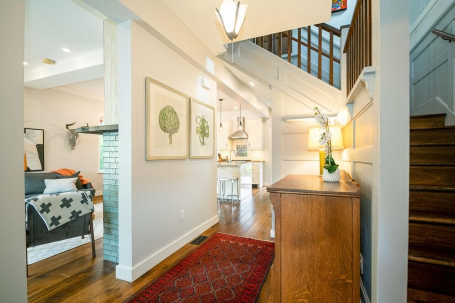 401 E King Edward Avenue Vancouver, BC - 2