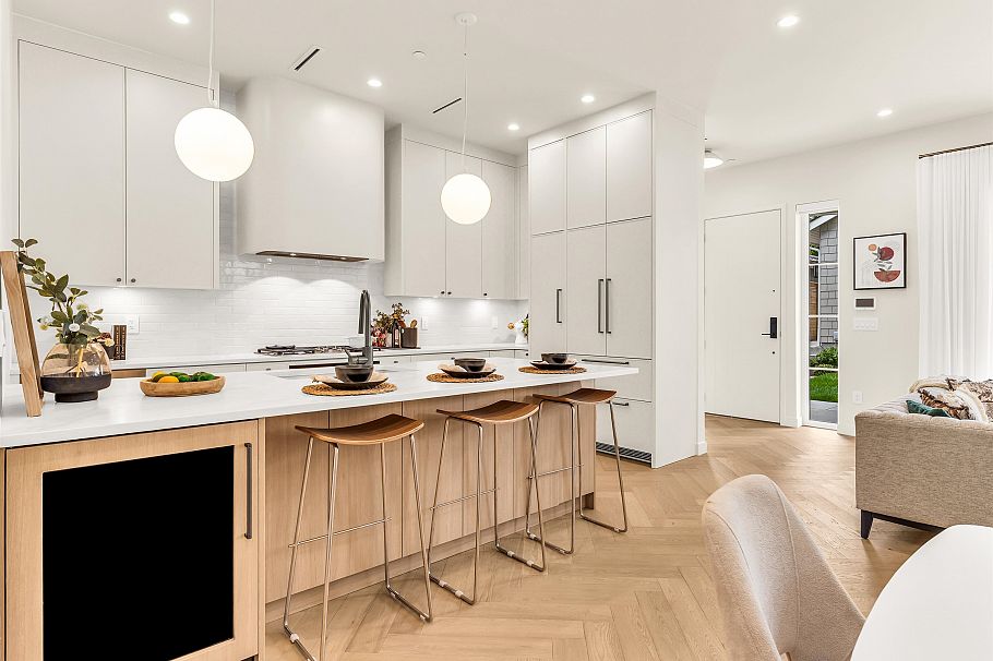 2 2043 W 45th Avenue Vancouver, BC - 12