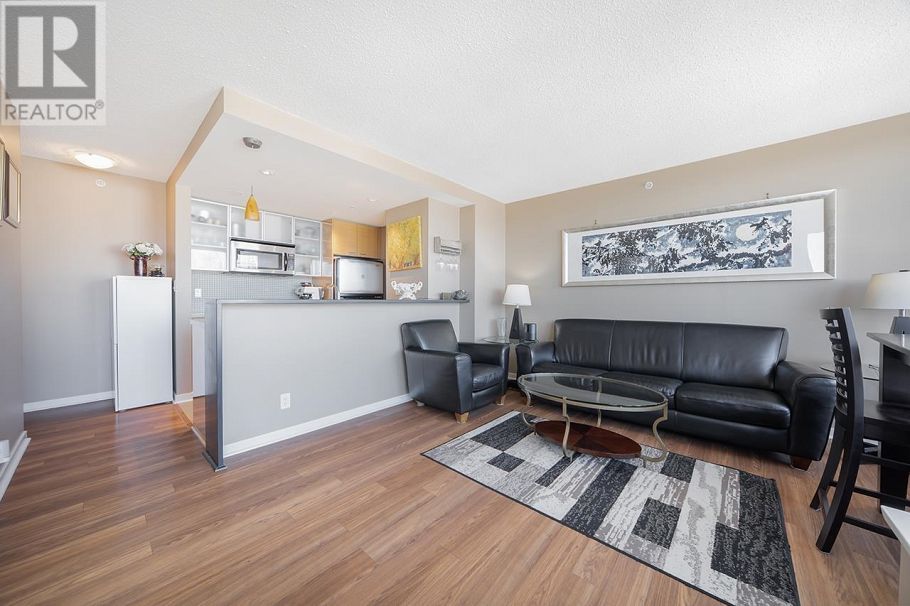 33 SMITHE STREET, Vancouver BC V6B 0B5 Vancouver, BC - 8