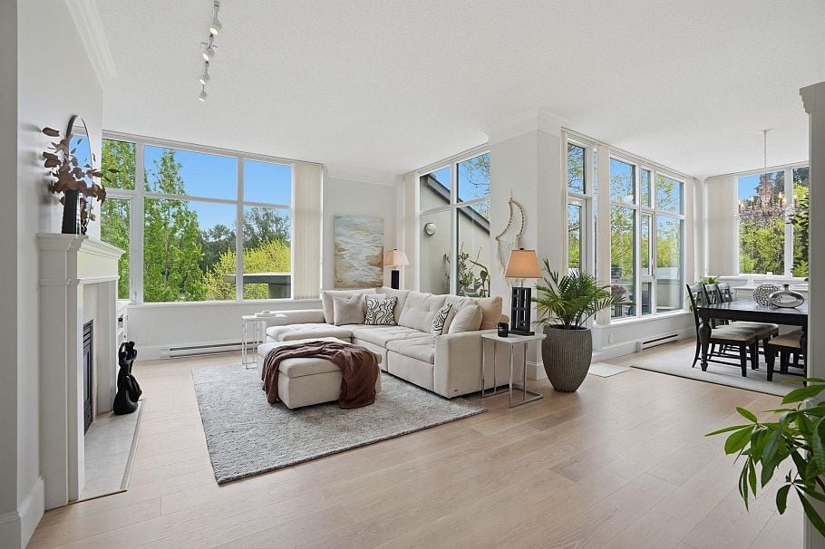 PH711 4759 Valley Drive Vancouver, BC - 2