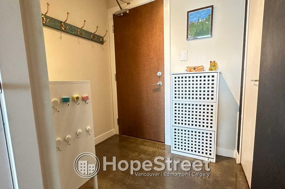 808 221 UNION STREET, Vancouver BC V6A 0B4 Vancouver, BC - 11