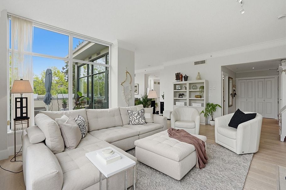 PH711 4759 Valley Drive Vancouver, BC - 4