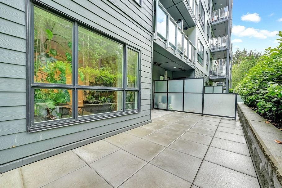 211 3596 Malsum Drive North Vancouver, BC - 24